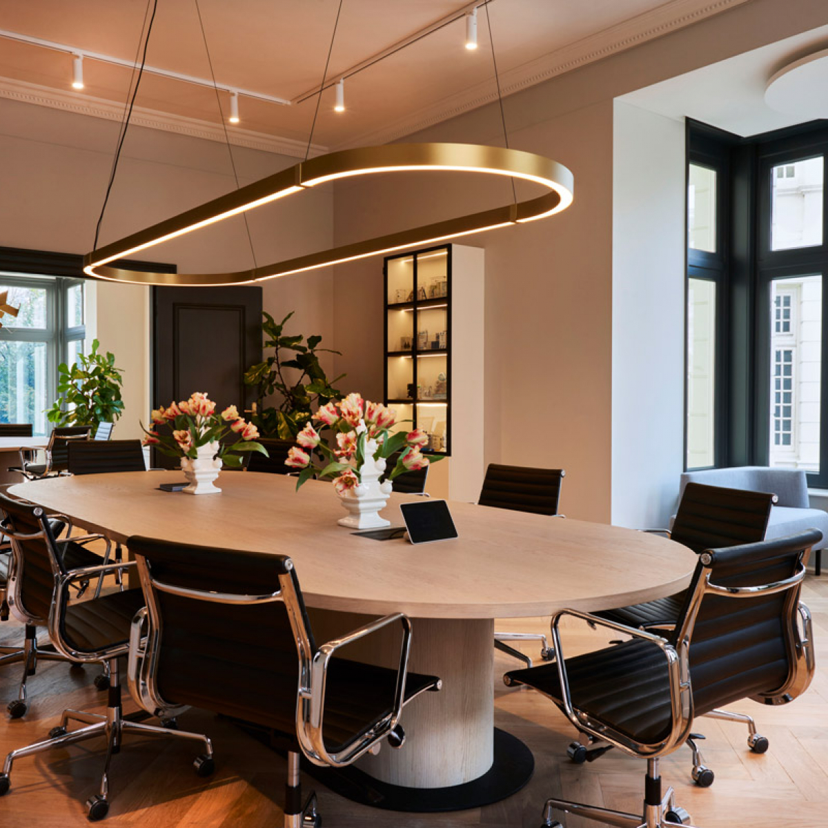 Houlihan Lokey Amsterdam Office Refurbishment | Aura Consulting 